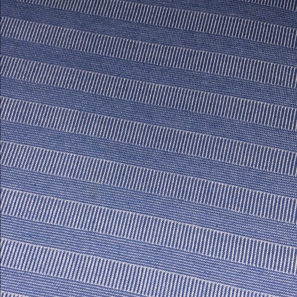 PERRY ELLIS STRIPPED V-NECK T-SHIRT - Picture 4 of 4